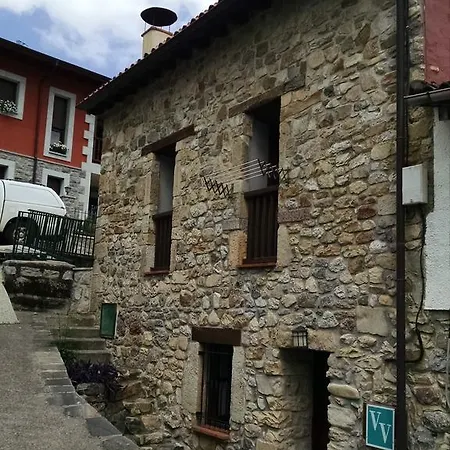 El Nieru De Rio Feriehus Arenas De Cabrales