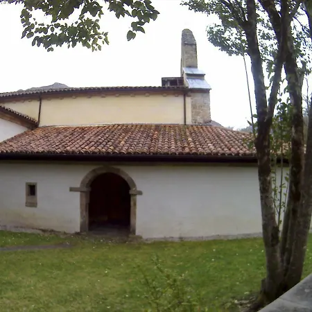 Feriehus El Nieru De Rio Arenas De Cabrales